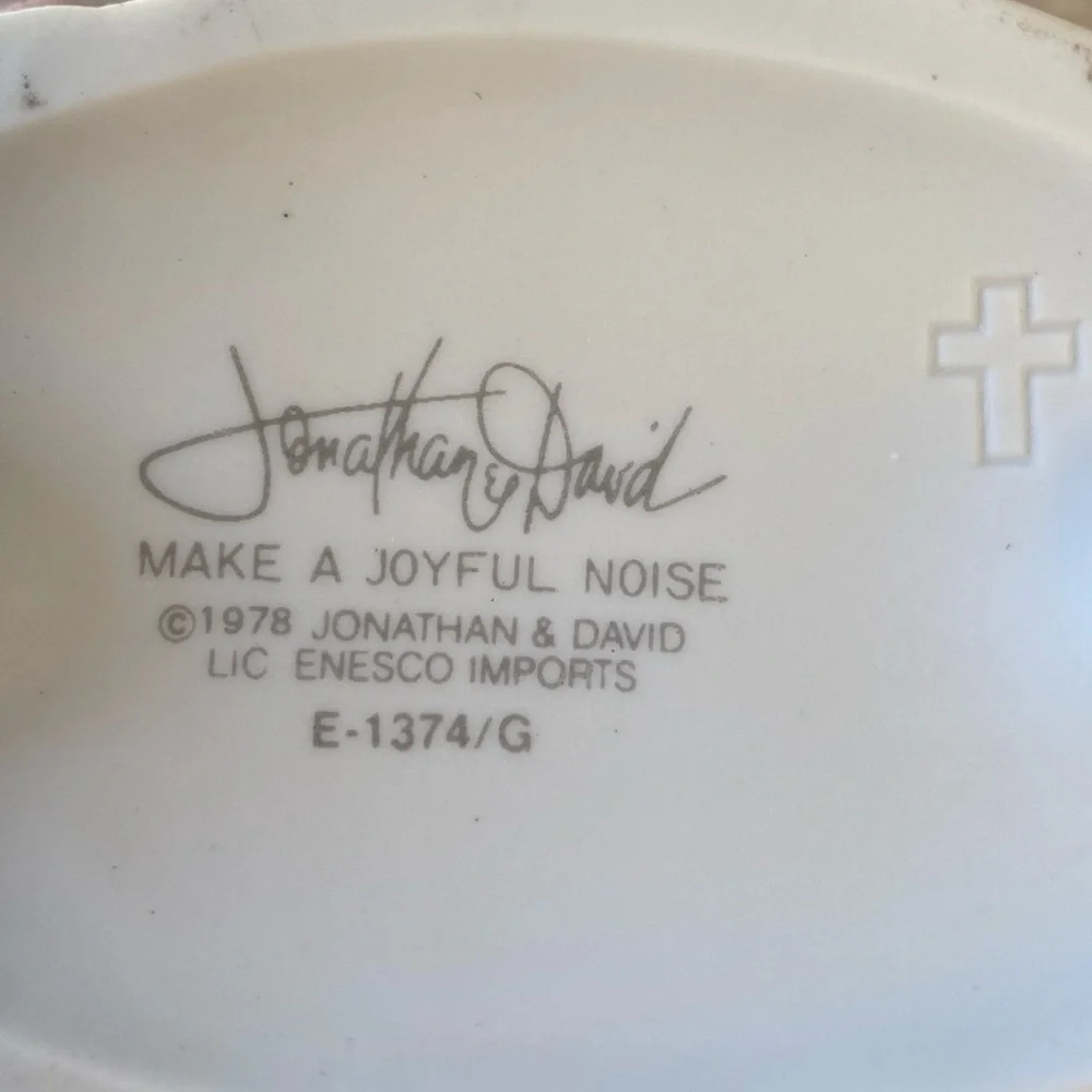 Vintage 1978 Precious Moments “Make a Joyful Noise”